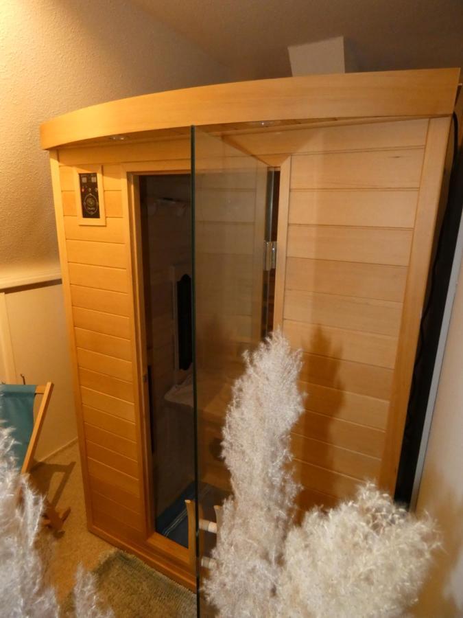 Ferienwohnung Am Schloss Reuterstadt Stavenhagen Bagian luar foto