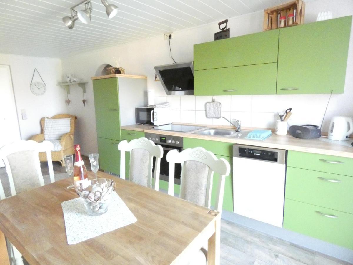 Ferienwohnung Am Schloss Reuterstadt Stavenhagen Bagian luar foto